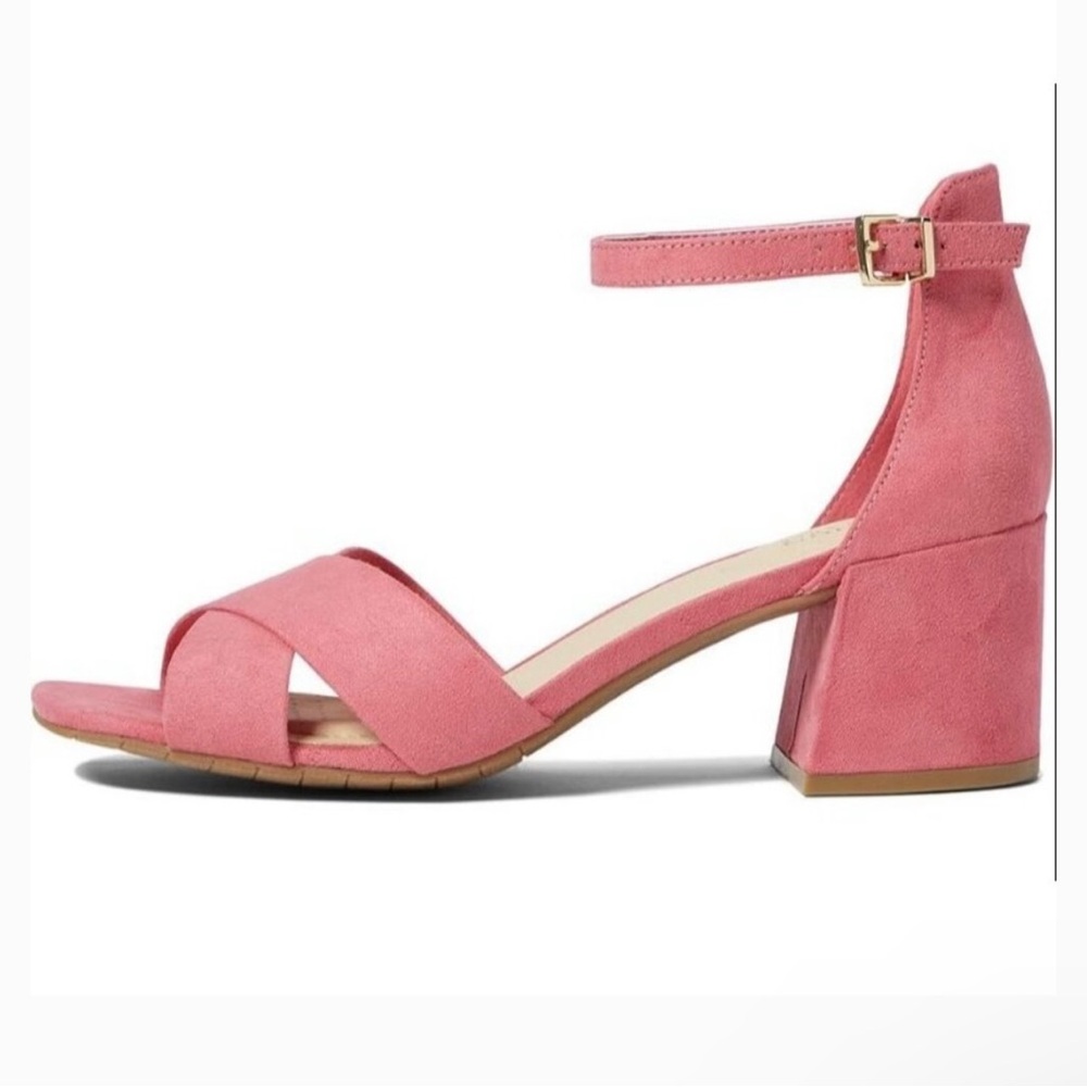 Kenneth Cole Reaction Coral Pink Salmon Block Heel Sandals, Size 5M